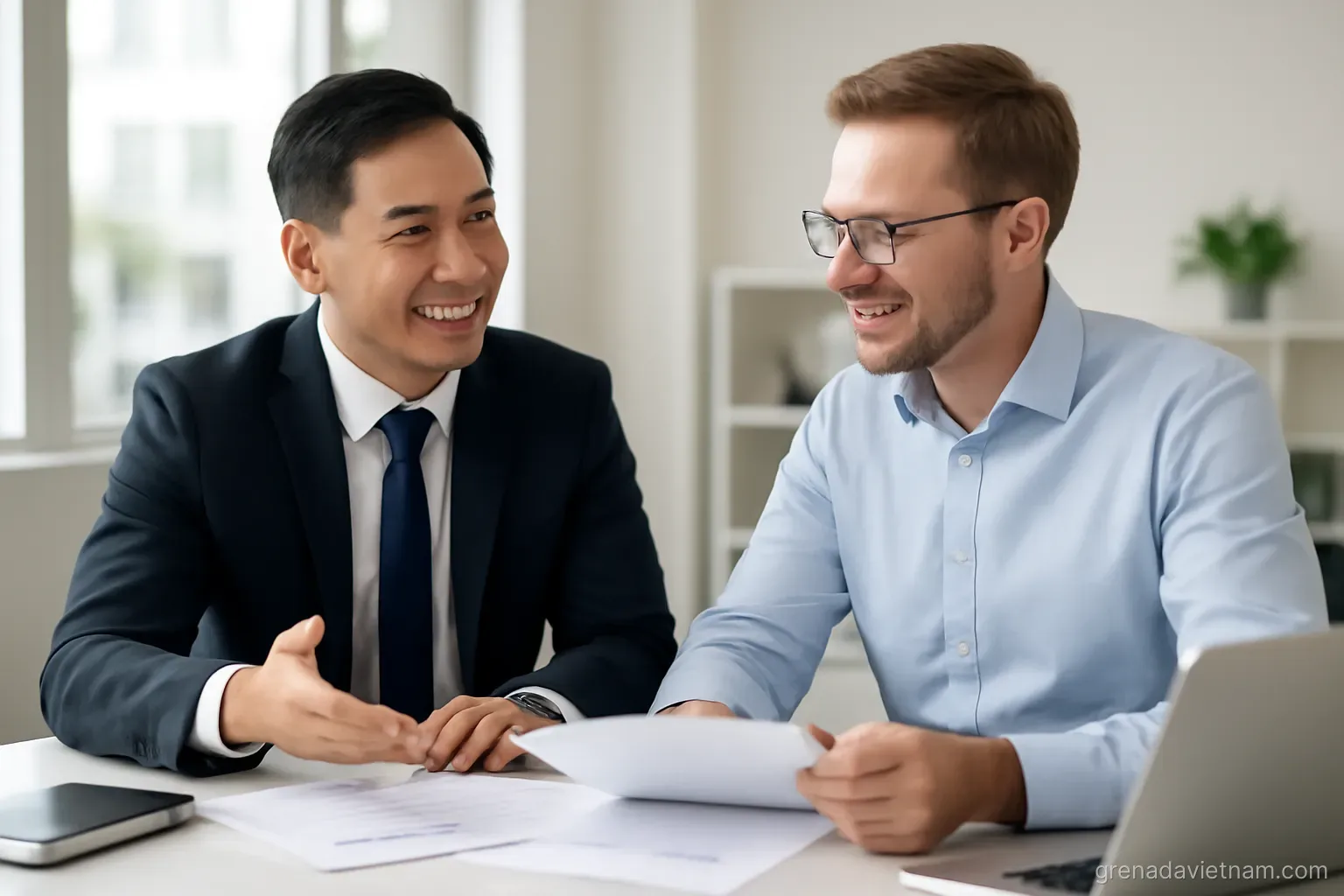 Gia hạn E-2 và khi doanh nghiệp ở Mỹ gặp khó: kịch bản gia đình Việt nên tính trước